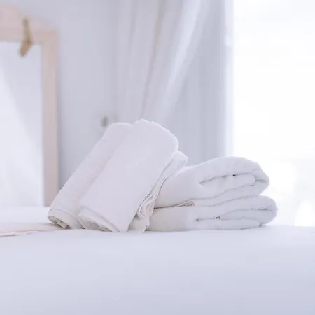 Mykonos White Prince, 5 Bedroom With Private Pool! アパート